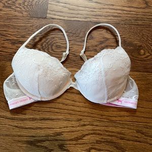 Victoria’s Secret PINK Bra